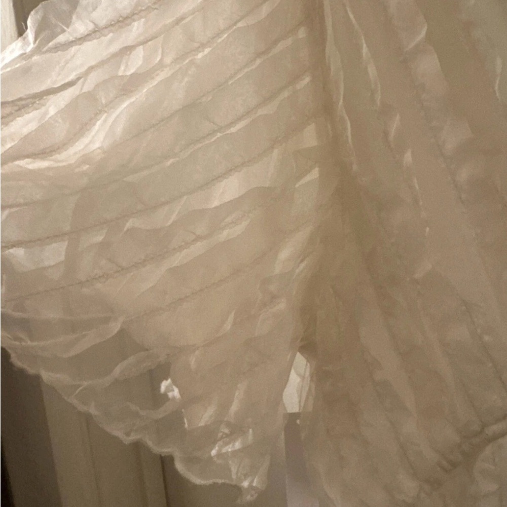 Lisa Says Gah Women's Isabelle Ruffle White Dress - Picture 8 of 8
